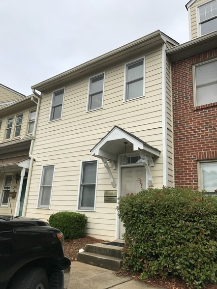 More Photos Of 205 Jamestown Sq, Columbia Office For Lease