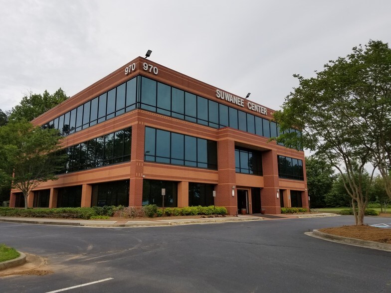More Photos Of 970 Peachtree Industrial Blvd, Suwanee Office Residential For Lease