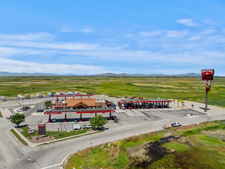 More Photos Of 1069 S 1600, Perry Land For Sale