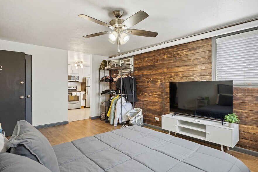 More Photos Of 3525 S Bannock St, Englewood Apartments For Sale