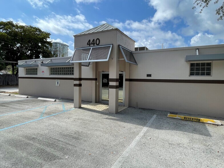 Primary Photo Of 440 N Andrews Ave, Fort Lauderdale Office For Lease