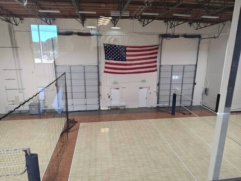 More Photos Of 3521 Main St, Chula Vista Warehouse For Lease