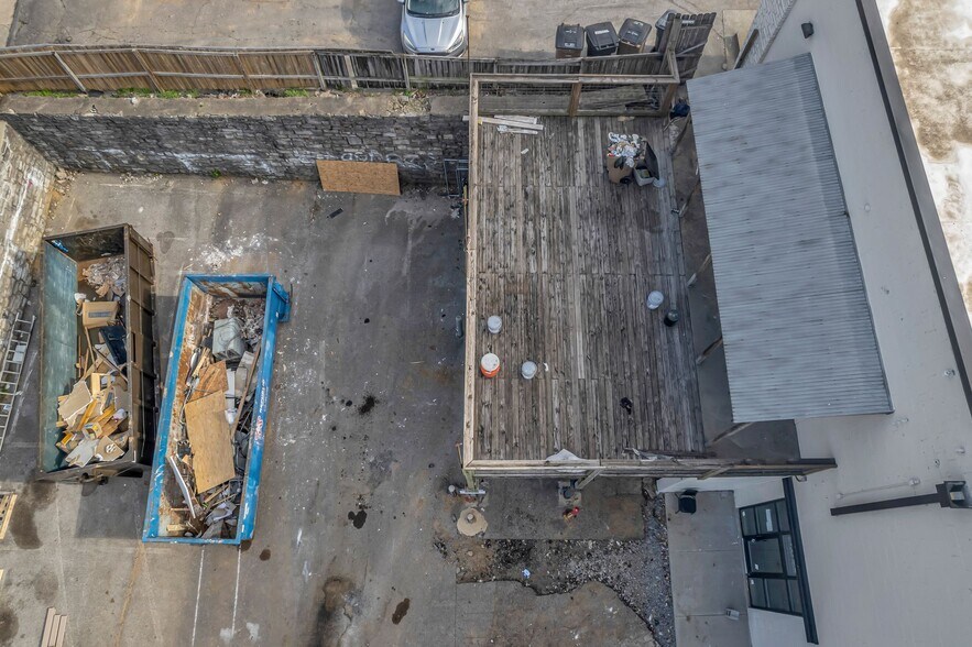 More Photos Of 823 Woodland St, Nashville Freestanding For Lease