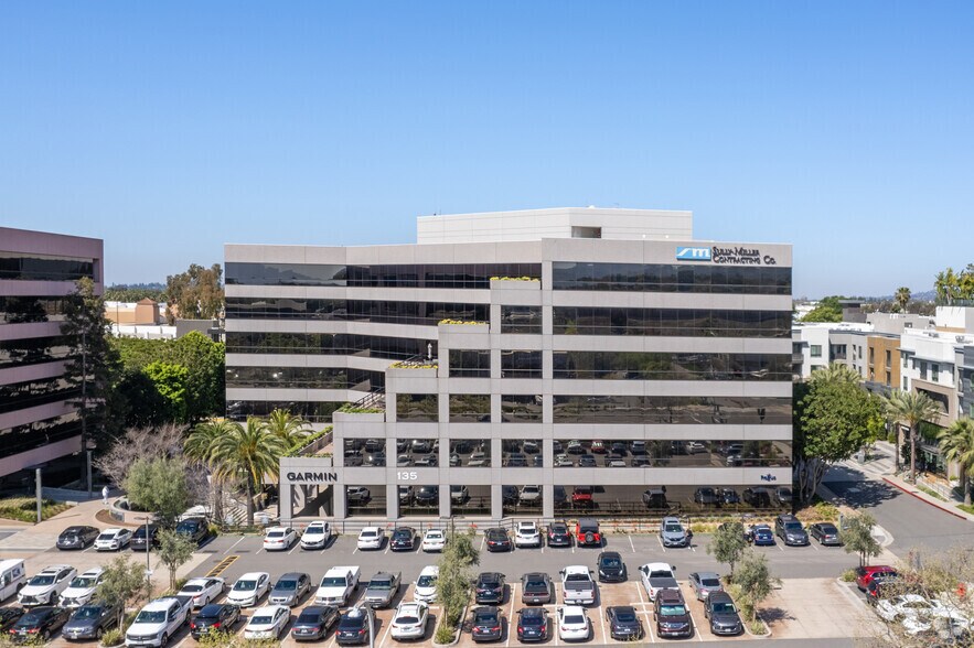 More Photos Of 135 S State College Blvd, Brea Office For Lease