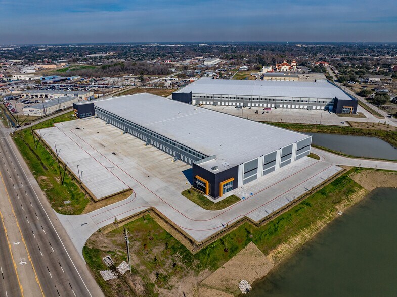 More Photos Of 12020 State Highway 249, Houston Distribution For Sale