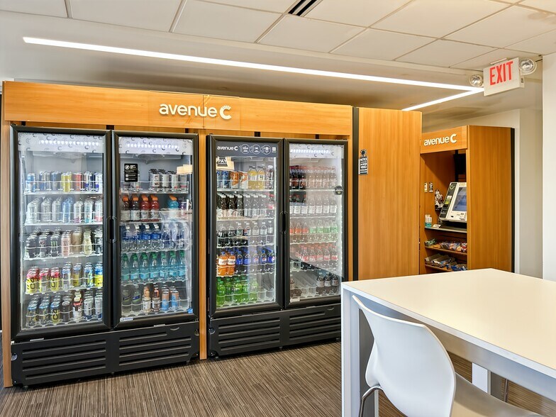 More Photos Of 7777 Bonhomme Ave, Clayton Coworking Space