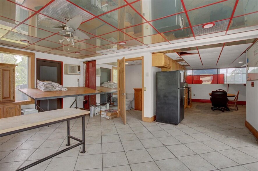 More Photos Of 3771 Pleasant Grove Rd, Warfordsburg Warehouse For Sale