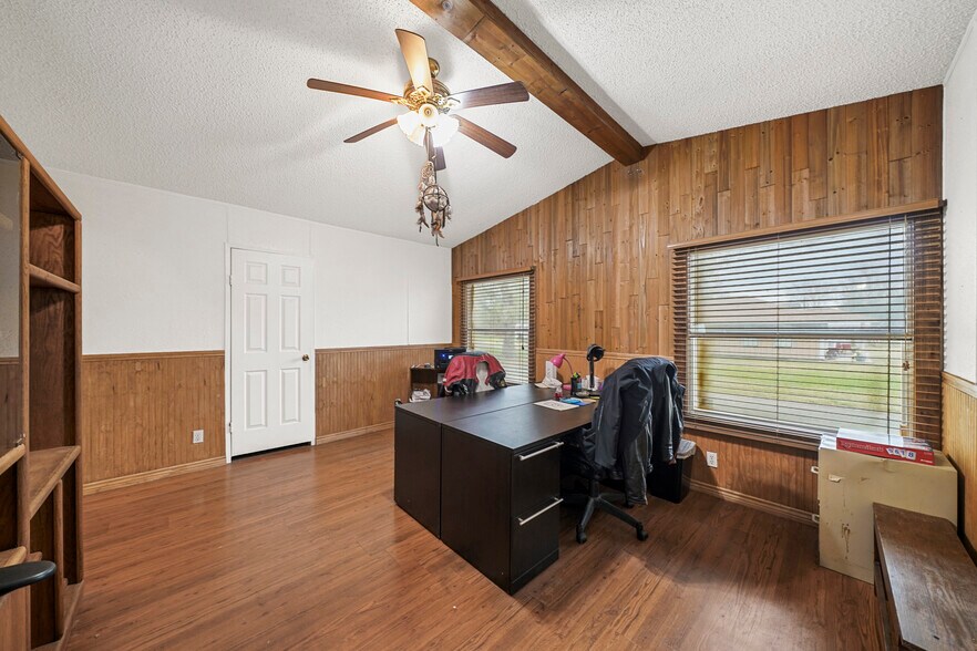 More Photos Of 19645 Nordt Rd, Damon Manufactured Housing Mobile Home Park For Sale