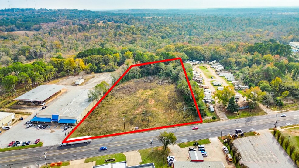 More Photos Of 4008 W Oak St, Palestine Land For Lease