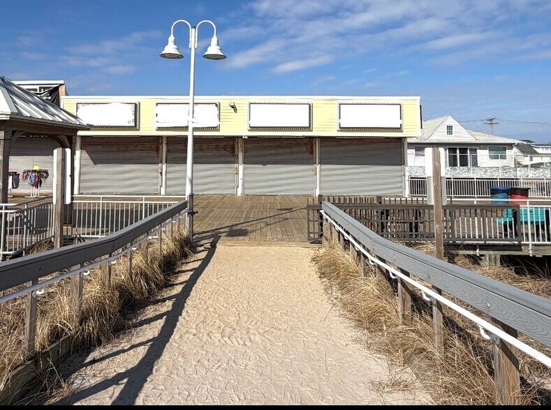 More Photos Of 1309 Boardwalk, Seaside Heights Restaurant For Sale