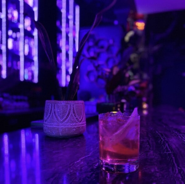 More Photos Of 4757 The Grove Dr, Windermere Storefront Retail Office For Sale