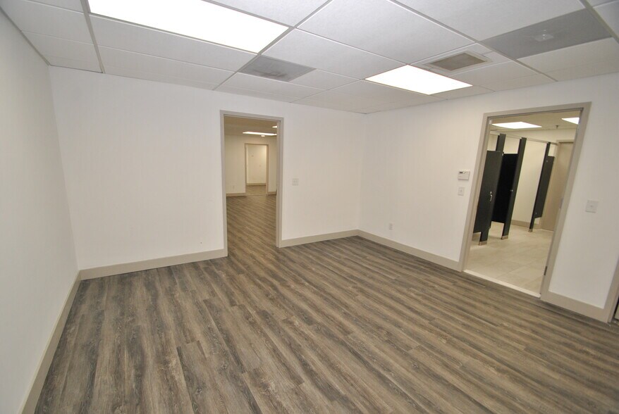 Primary Photo Of 10 Allen St, Toms River Office For Lease