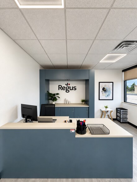 More Photos Of 310 Ohio St, Oshkosh Office For Sale