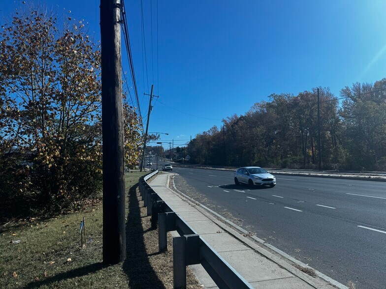 More Photos Of 5555 Branchville Rd, College Park Land For Lease