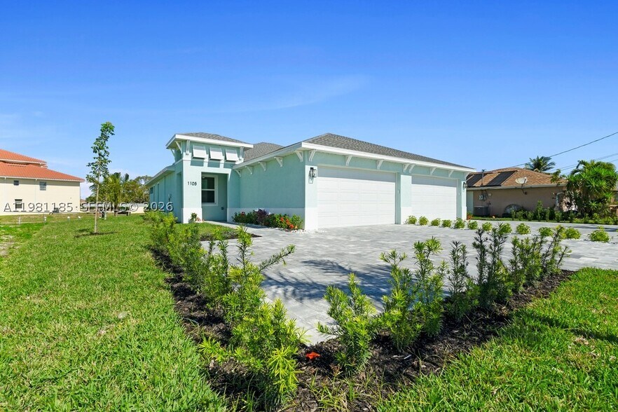 More Photos Of 1107 SE 38th St, Cape Coral Apartments For Sale