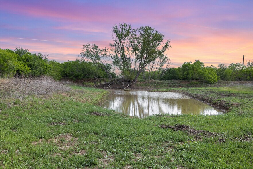 More Photos Of 8519 State Park Rd, Lockhart Land For Sale