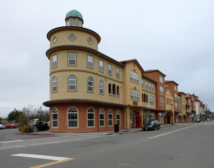 More Photos Of 220 Windsor River Rd, Windsor Apartments For Sale