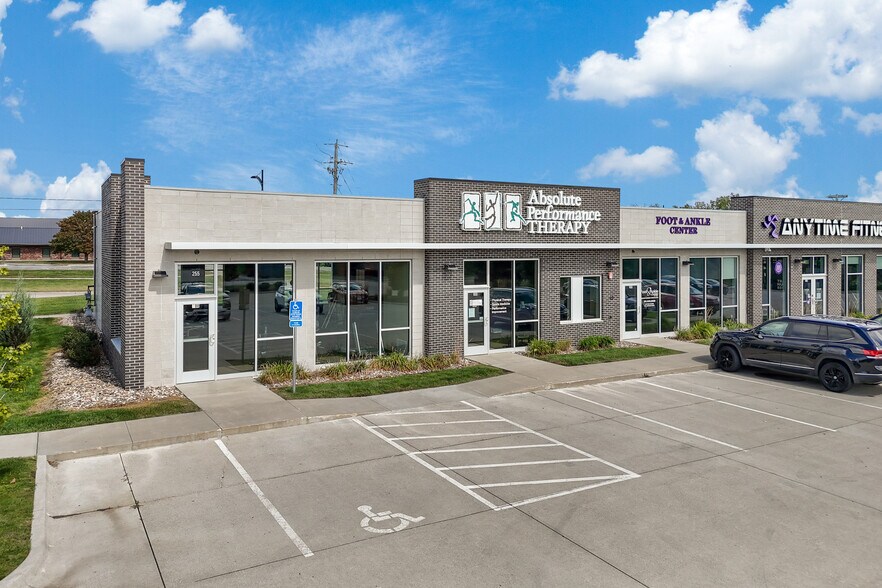 More Photos Of 255 SW Brookside Dr, Grimes General Retail For Lease