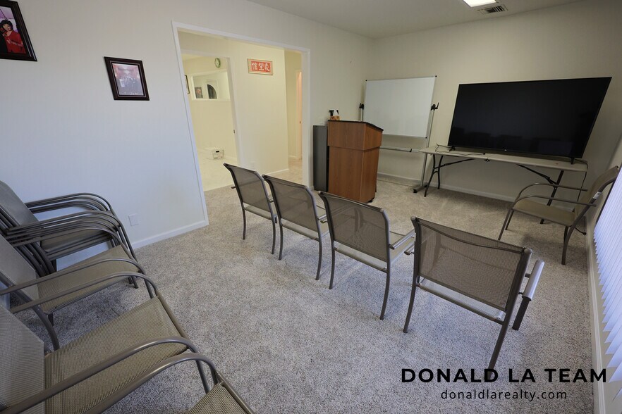 More Photos Of 425 W Bonita Ave, San Dimas Office For Sale