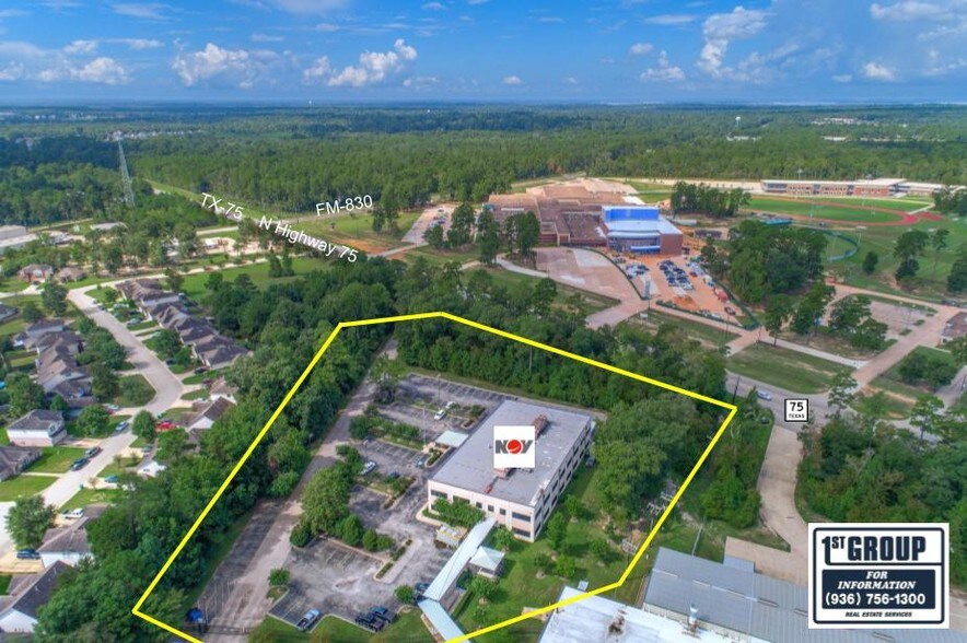 More Photos Of 10586 Highway 75 N, Willis Unknown For Lease