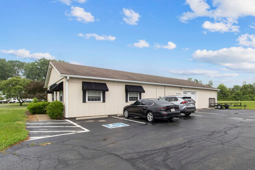 More Photos Of 1225 Ransdell Ct, Lebanon Warehouse For Lease
