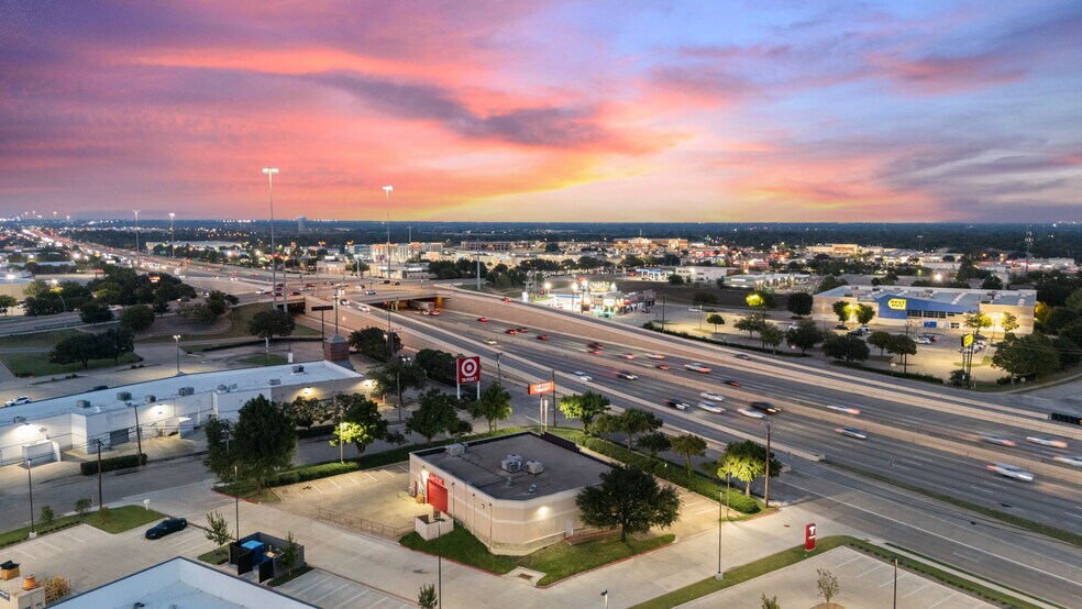 More Photos Of 2801 Central Expy, Plano Freestanding For Sale