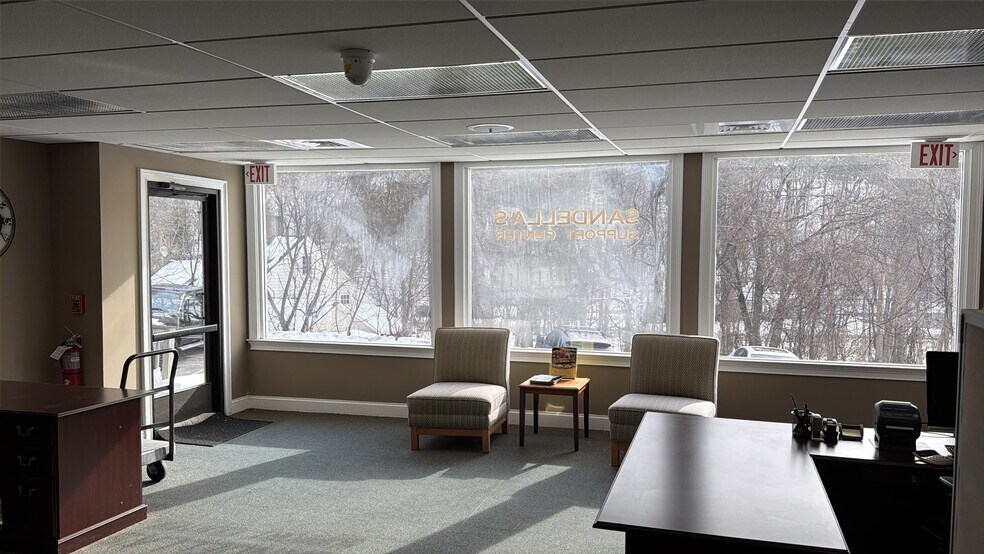 More Photos Of 9 Brookside Rd, Redding Showroom For Sale