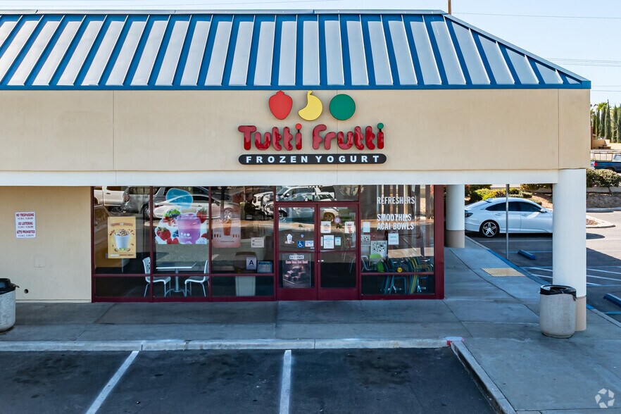 More Photos Of 17080 Bear Valley Rd, Victorville Storefront For Sale