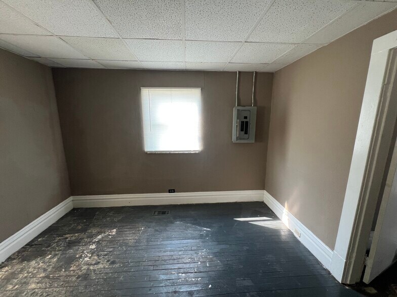 More Photos Of , Huntington Multifamily For Sale