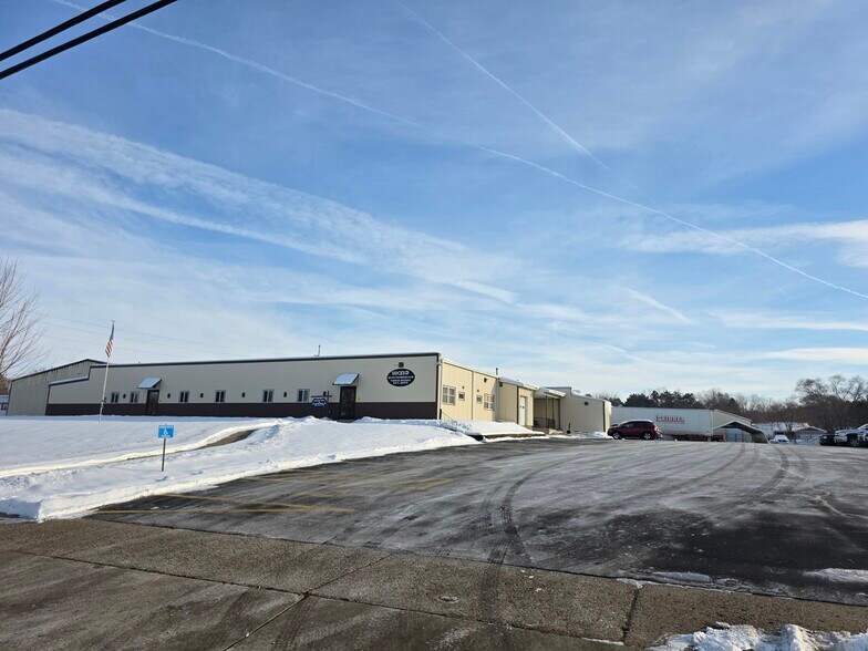 More Photos Of 350 N Dewey Ave, Reedsburg Industrial For Sale