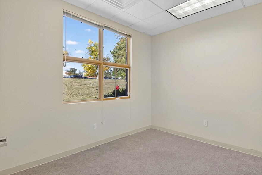 More Photos Of 88 Inverness Cir E, Englewood Office For Sale