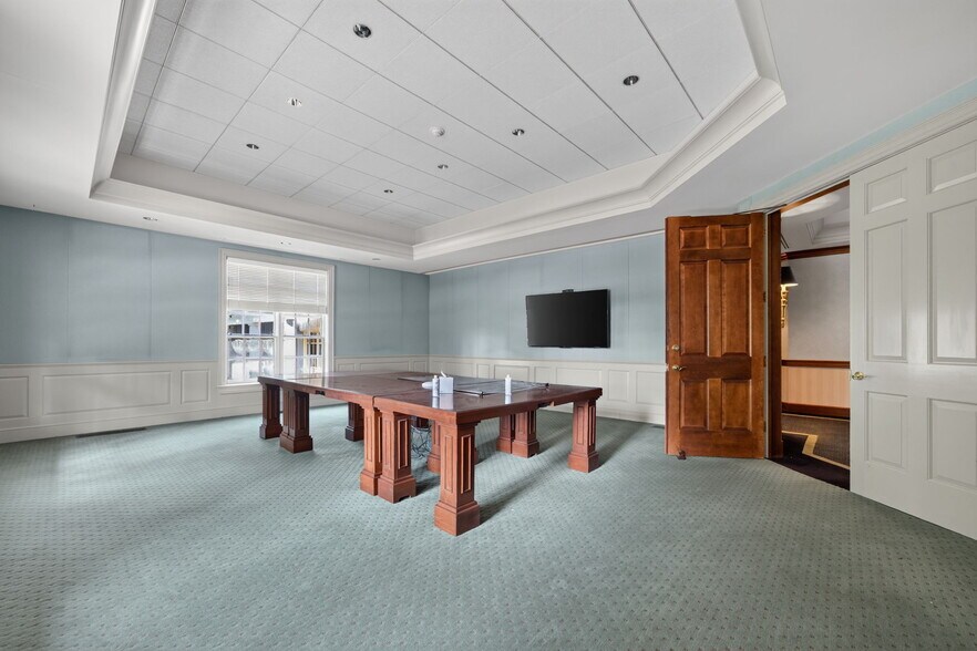 More Photos Of 1461 Highway EE, Winfield Specialty For Sale