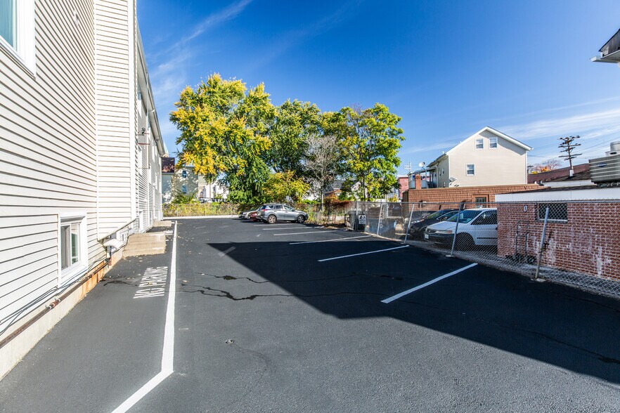 More Photos Of 9 Melton St, Pawtucket Apartments For Sale