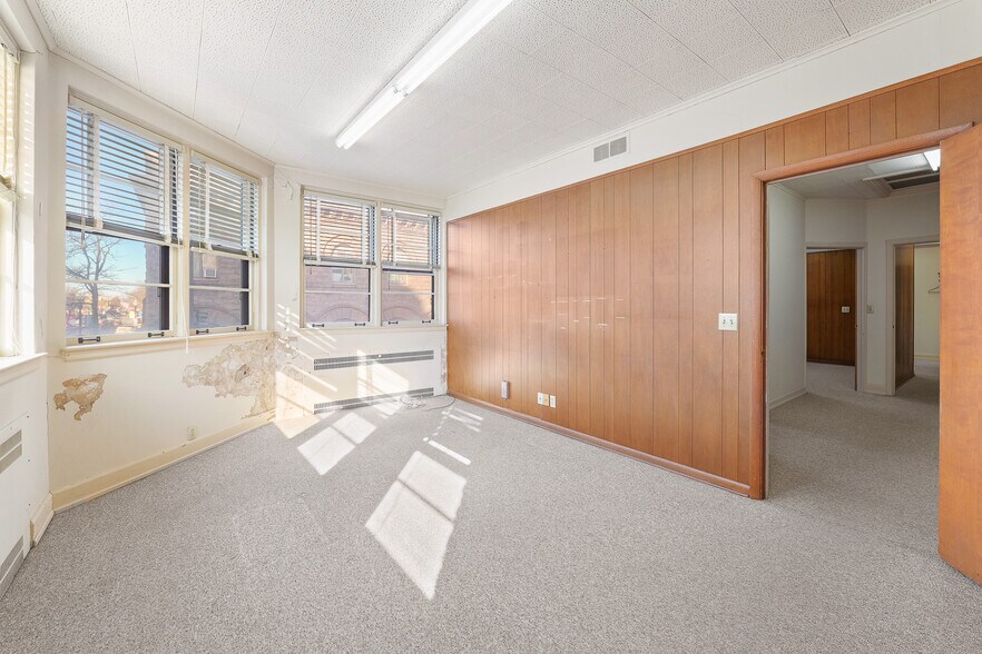 More Photos Of 6 E 1st St, Fond Du Lac Office For Sale