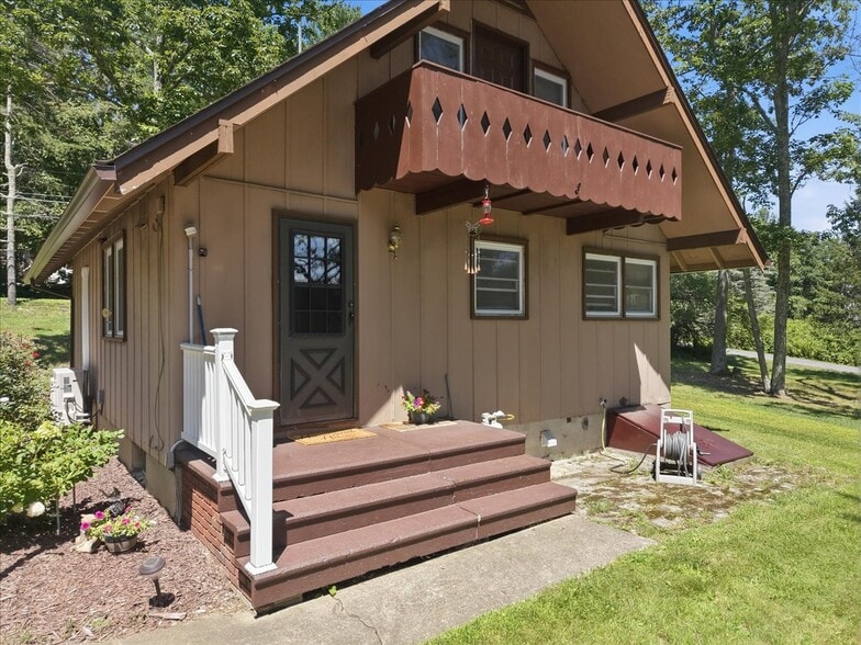 More Photos Of 111 Mountain Springs Rd, Milford Land For Sale
