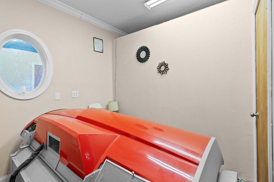 More Photos Of , Laurinburg Office For Sale