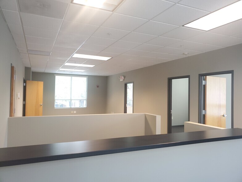 More Photos Of 3851 Duluth Park Ln NW, Duluth Office For Sale
