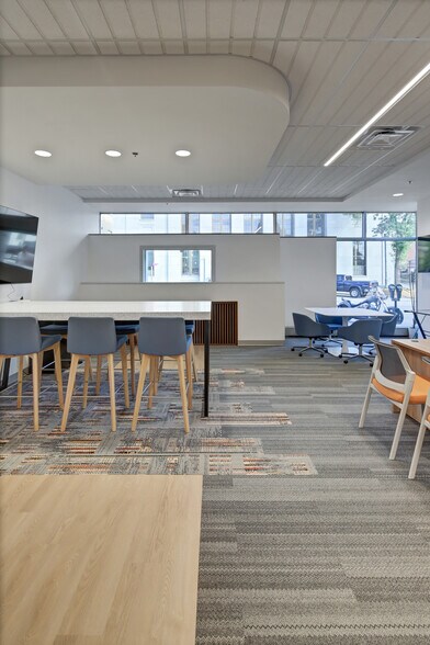 More Photos Of 717 W St Germain St, Saint Cloud Office For Sale