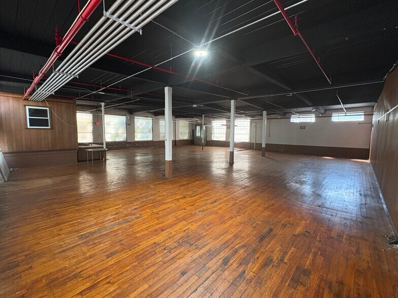 More Photos Of 21-35 Pearl St, Webster Warehouse For Sale