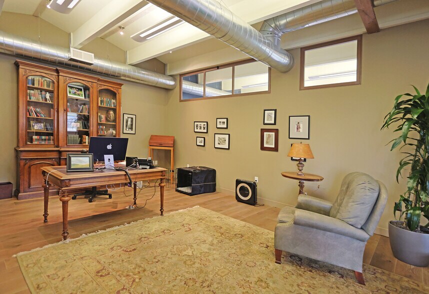 More Photos Of 1676-1690 Shattuck Ave, Berkeley Storefront Retail Office For Sale