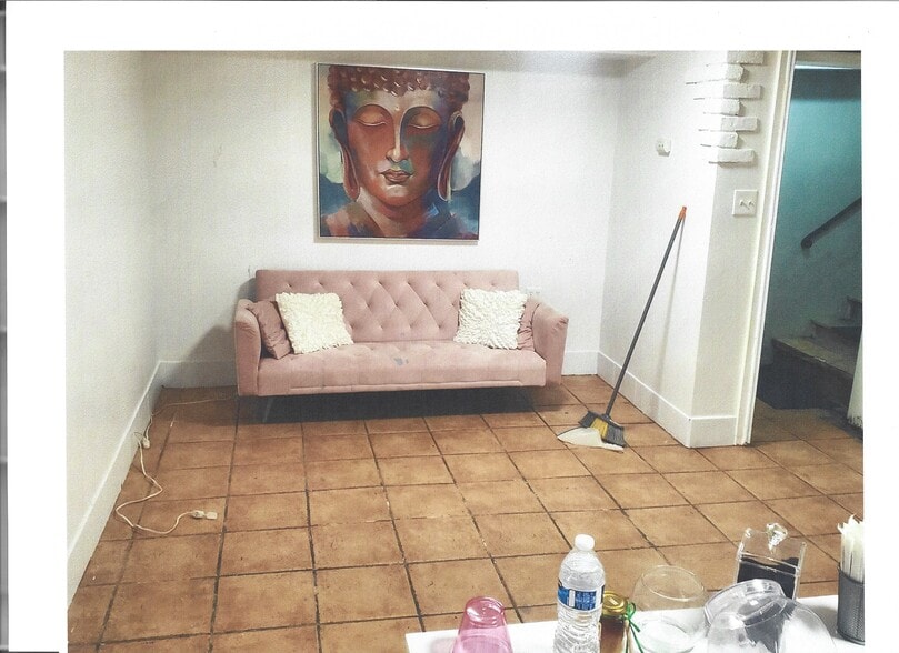 More Photos Of 1686-1700 Central Park Ave, Yonkers Storefront Retail Office For Lease