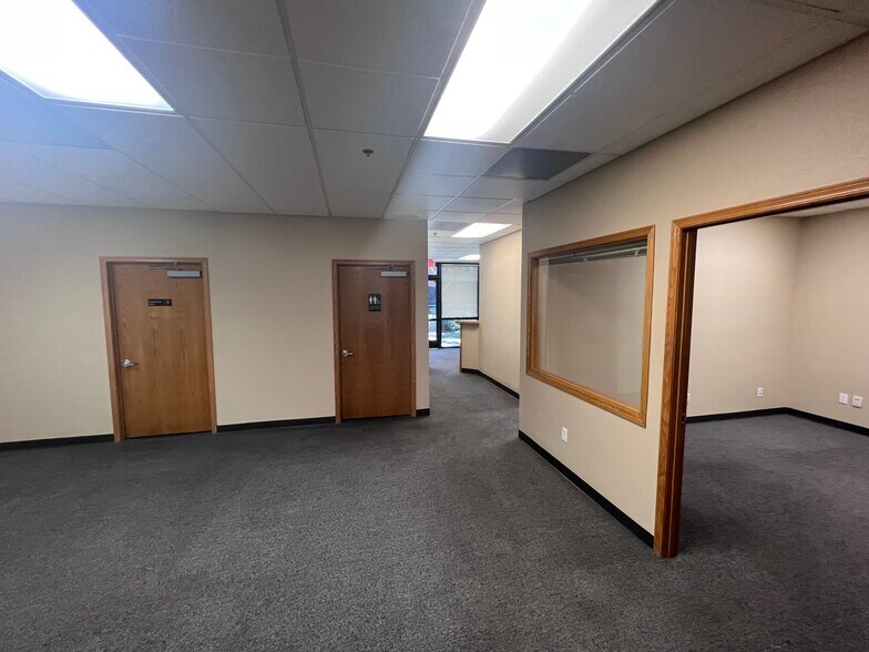 More Photos Of 530 Kings County Dr, Hanford Medical For Lease