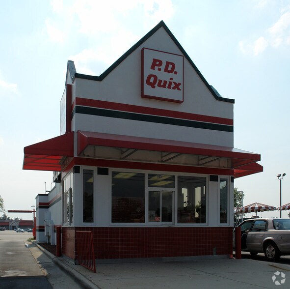 Primary Photo Of 1105 N Bragg Blvd, Spring Lake Fast Food For Sale