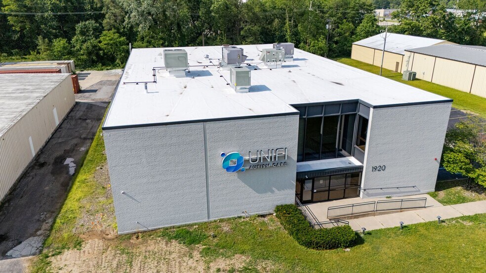 Primary Photo Of 1920 E McKinley Hwy, Mishawaka Office For Sale