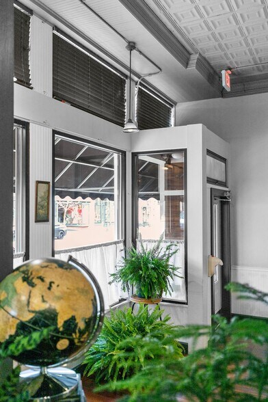 More Photos Of 221 Watson St, Ripon Storefront Retail Residential For Sale