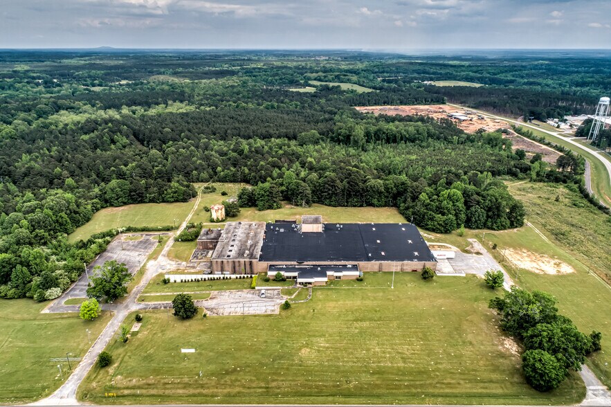 More Photos Of 1664 Sharon Rd, Washington Warehouse For Sale