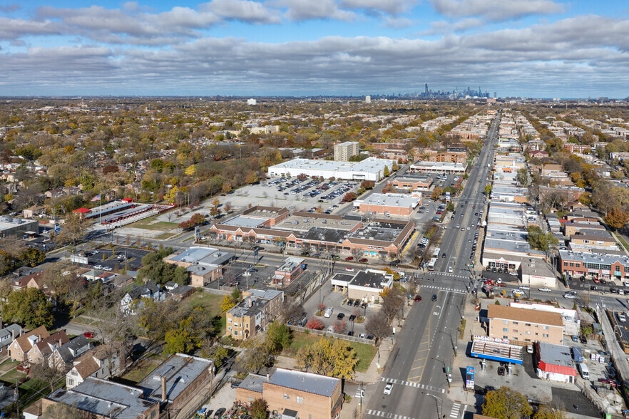 More Photos Of 8560 S Cottage Grove Ave, Chicago Unknown For Lease