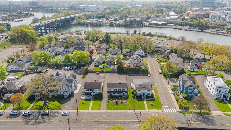 More Photos Of 158 East Ave, Norwalk Office For Lease