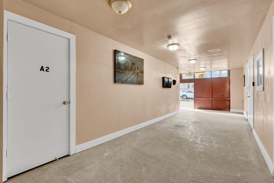 More Photos Of 1029 Tennessee St, Vallejo Storefront For Lease