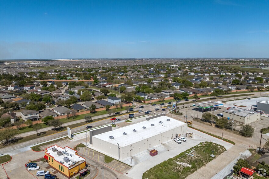 More Photos Of 7130 Fry Rd, Cypress Storefront For Lease